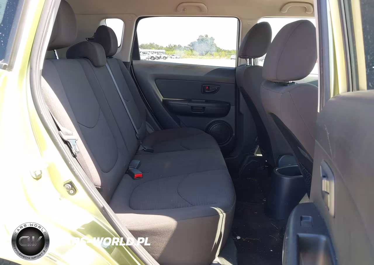 2013 Kia Soul VIN:KNDJT2A55D7524663 - 8