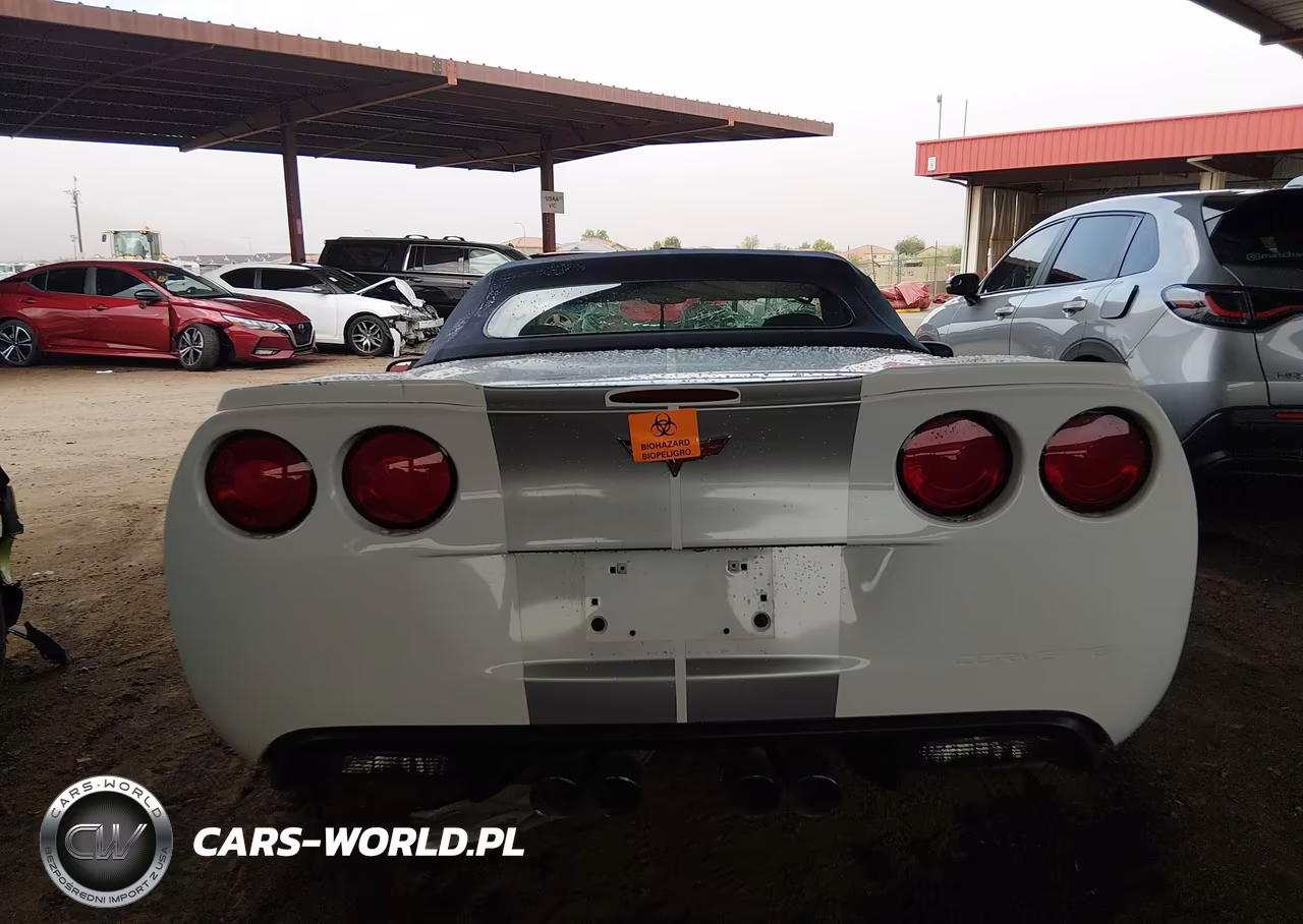 2013 Chevrolet Corvette 427 VIN:1G1Y73DE0D5701399 - 16