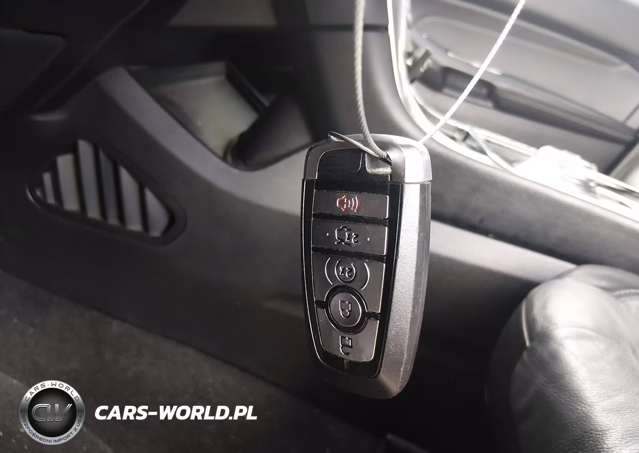 2019 Ford Edge Titanium VIN:2FMPK3K97KBC43808 - 11
