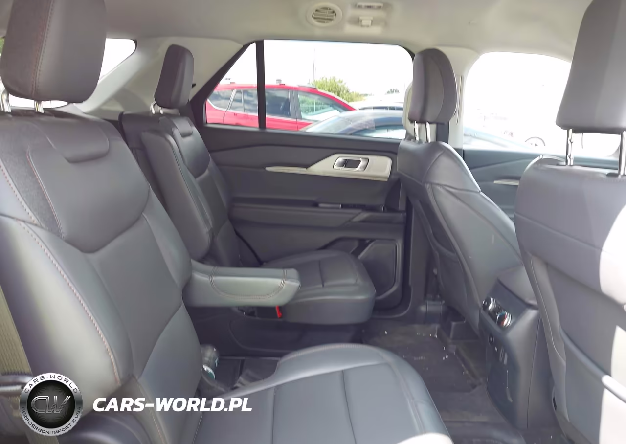 2026 Ford Explorer Active VIN:1FMUK8DH5TGB49649 - 8