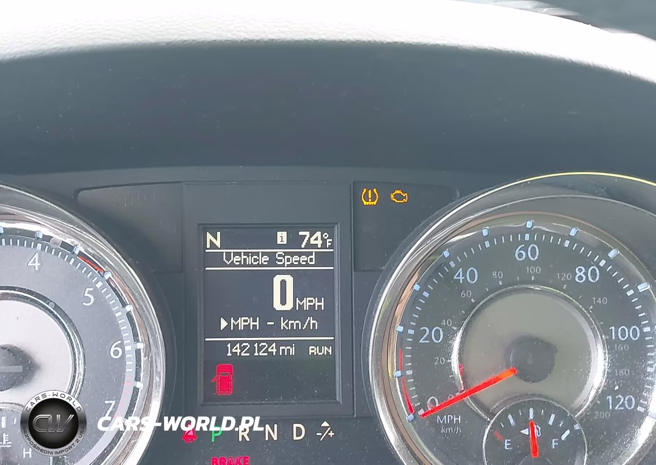 2014 Chrysler Town & Country Touring-L VIN:2C4RC1CG2ER449755 - 15
