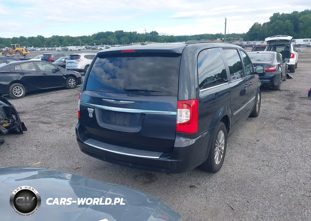2014 Chrysler Town & Country Touring-L VIN:2C4RC1CG2ER449755 - 16