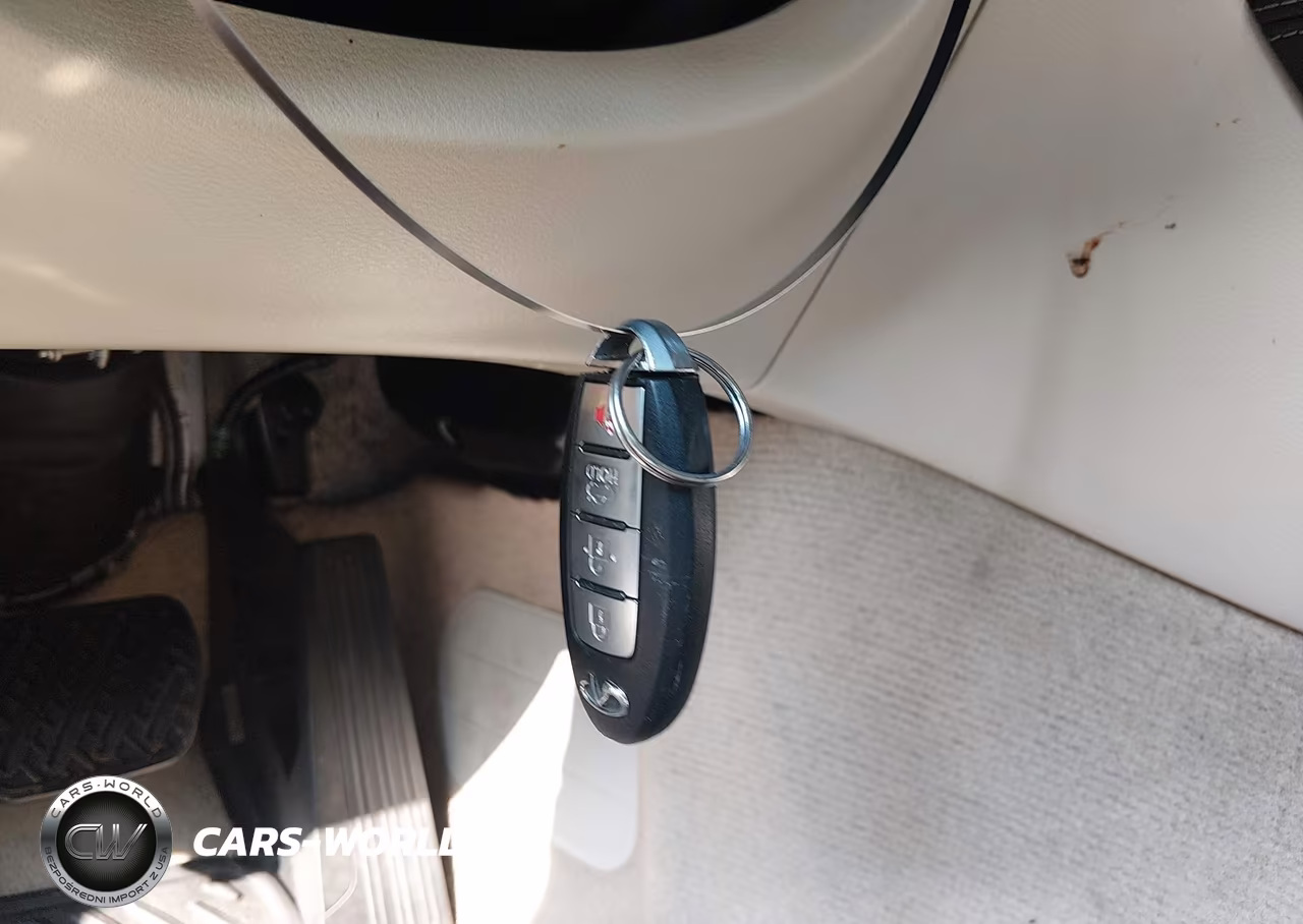 2015 Infiniti Q50 VIN:JN1BV7AR3FM410019 - 11