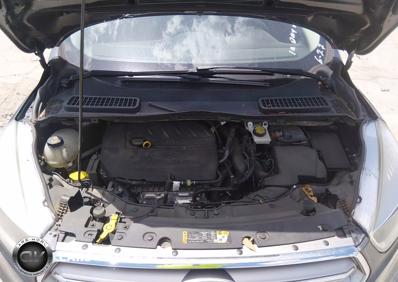 2017 Ford Escape Se VIN:1FMCU0GD0HUF06860 - 10