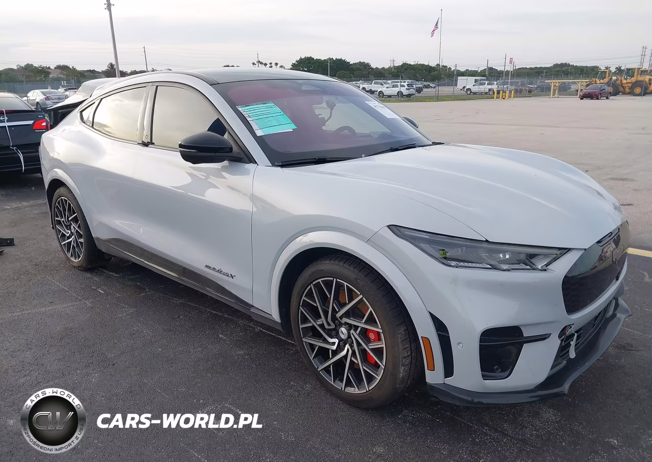 2022 Ford Mustang Mach-E Gt