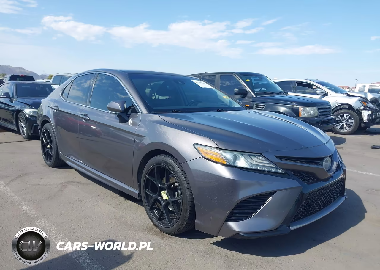 2019 Toyota Camry Xse – zdjęcie 1 z 17