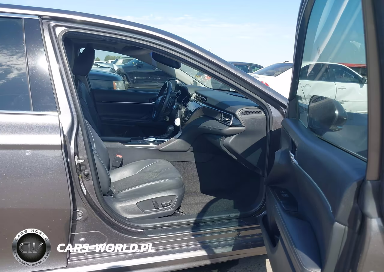 2019 Toyota Camry Xse VIN:4T1B61HK1KU751909 - 5