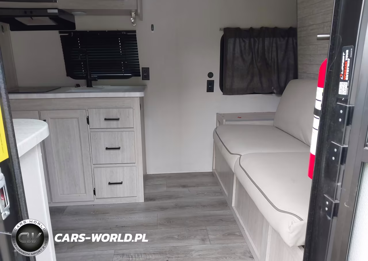 2025 Coachmen Catalina VIN:5ZT2CADC9SK011773 - 5