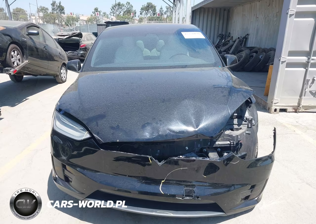 2020 Tesla Model X Long Range Dual Motor All-Wheel Drive-Long Range Plus Dual Motor All-Wheel Drive VIN:5YJXCBE21LF305945 - 13