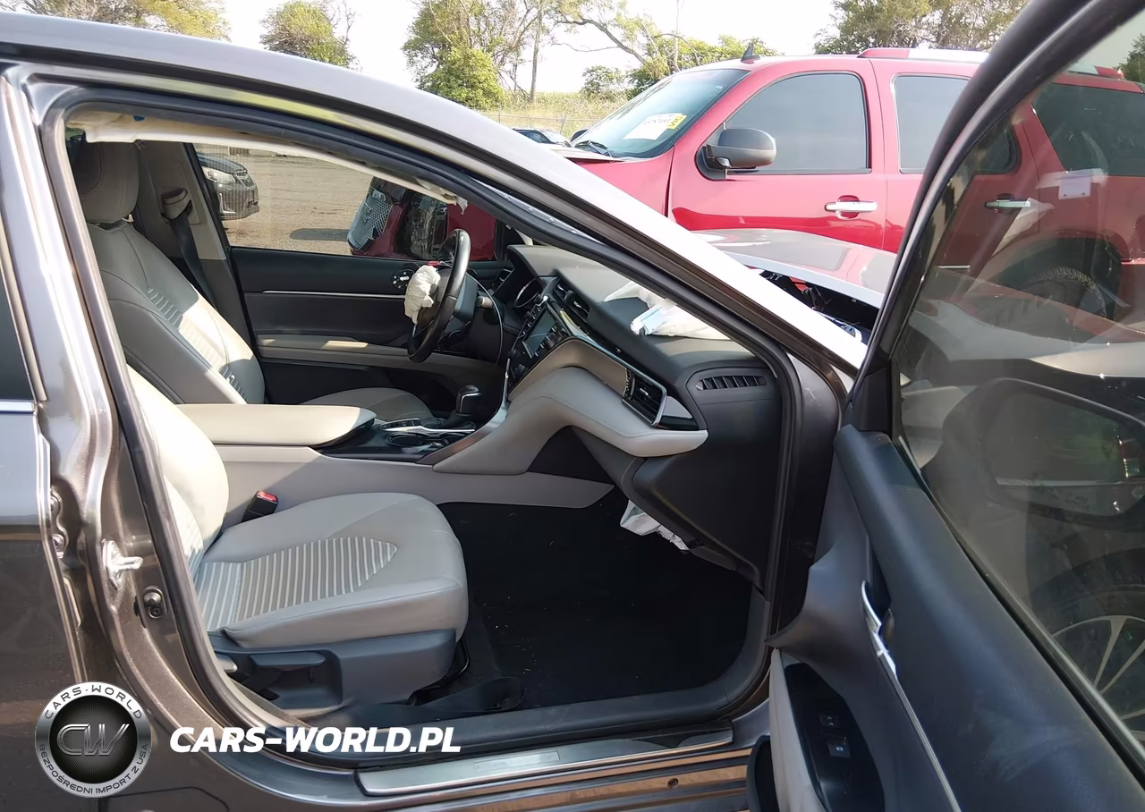 2020 Toyota Camry Se Hybrid VIN:4T1G31AK8LU012238 - 5