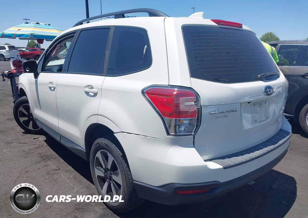 2018 Subaru Forester 2.5I VIN:JF2SJABC9JH414241 - 3
