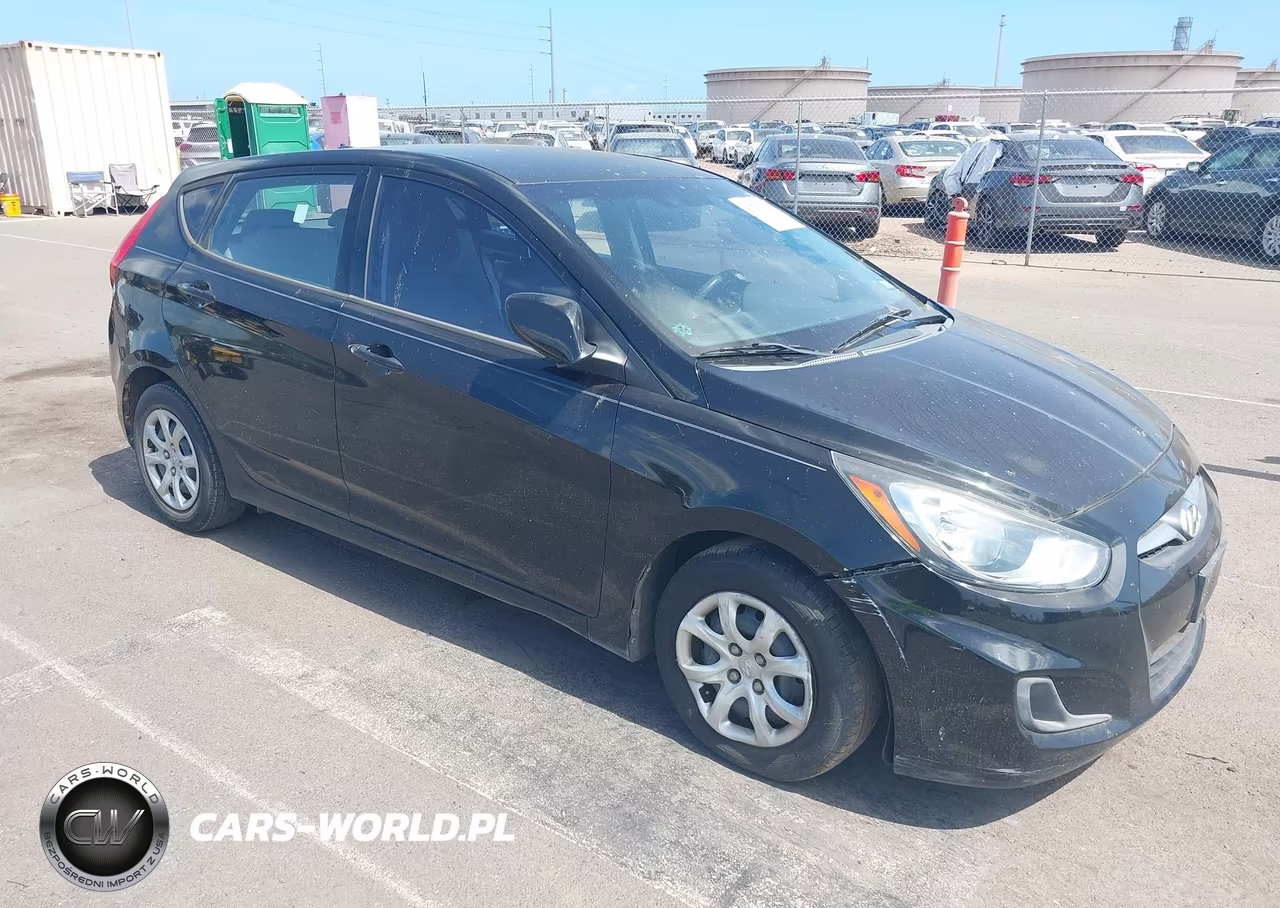 2013 Hyundai Accent Gs VIN:KMHCT5AE0DU130270 - 1