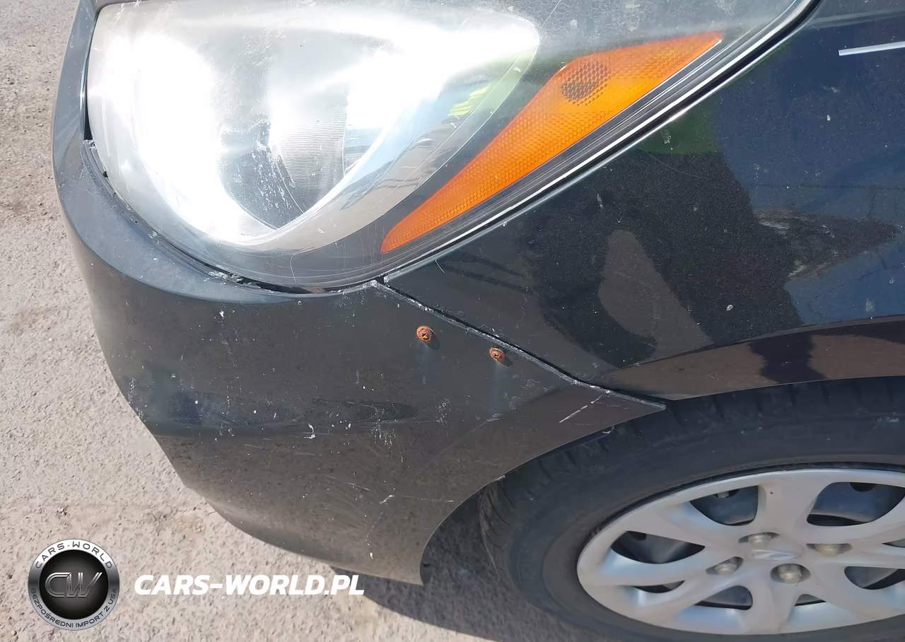 2013 Hyundai Accent Gs VIN:KMHCT5AE0DU130270 - 12