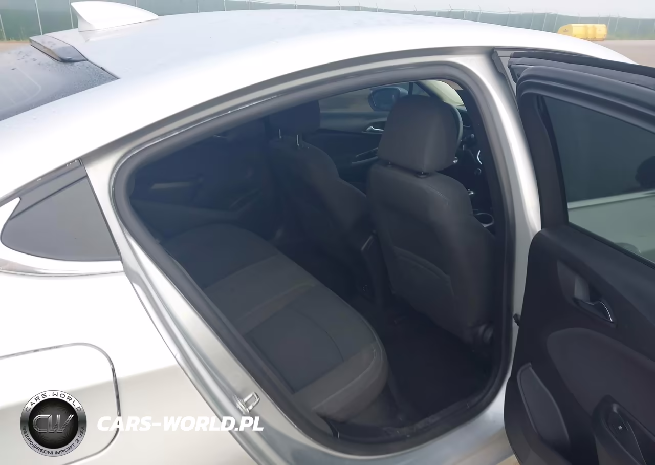 2017 Chevrolet Cruze Lt Auto VIN:1G1BE5SM0H7118522 - 8