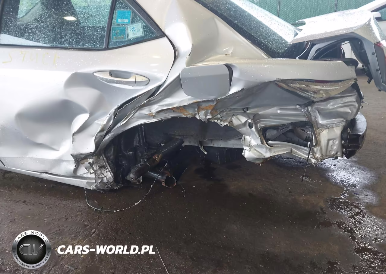 2014 Toyota Corolla L VIN:2T1BURHE2EC041597 - 6