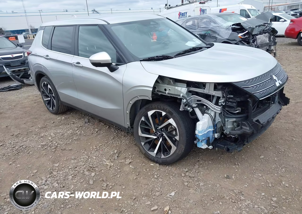 2024 Mitsubishi Outlander Se 2.5 2Wd-Se Black Edition S-Awc-Se Black Edition W-Pano Roof S-Awc – zdjęcie 1 z 17