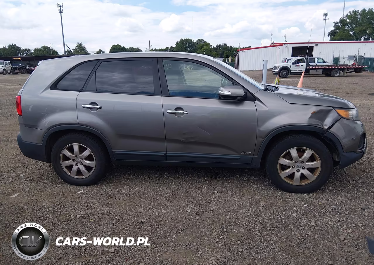 2013 Kia Sorento Lx VIN:5XYKTCA64DG345391 - 13