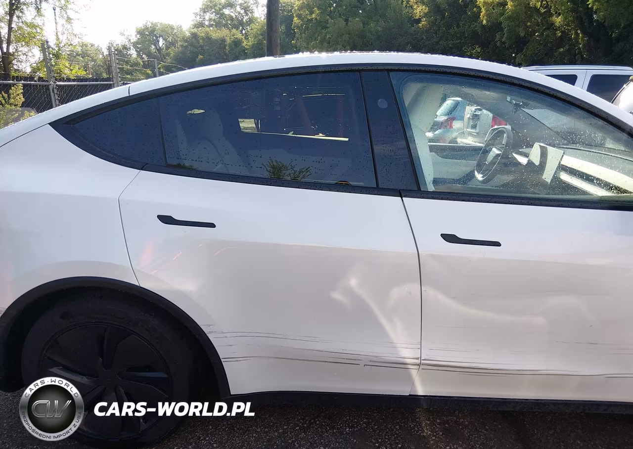 2026 Tesla Model Y All-Wheel Drive-Long Range Launch Series-Premium All-Wheel Drive VIN:7SAYGDEE0TF557333 - 20