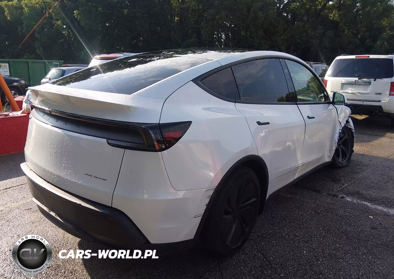 2026 Tesla Model Y All-Wheel Drive-Long Range Launch Series-Premium All-Wheel Drive VIN:7SAYGDEE0TF557333 - 4