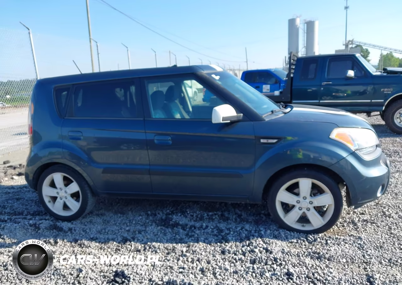 2010 Kia Soul + VIN:KNDJT2A29A7069303 - 13