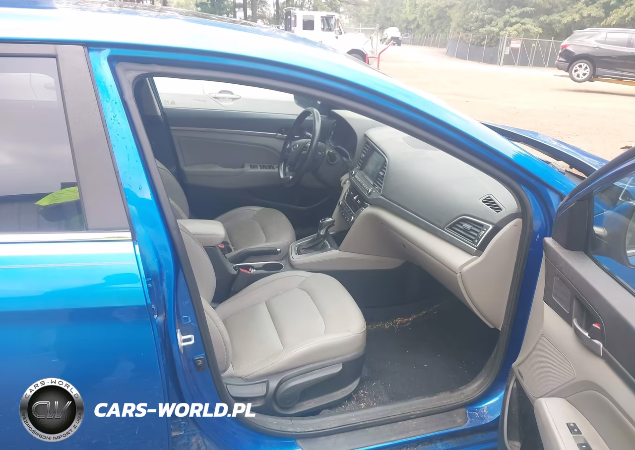 2017 Hyundai Elantra Limited VIN:5NPD84LF6HH060400 - 5