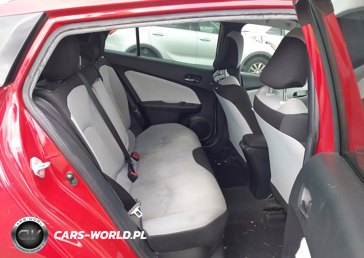 2021 Toyota Prius L Eco VIN:JTDKAMFUXM3145199 - 8
