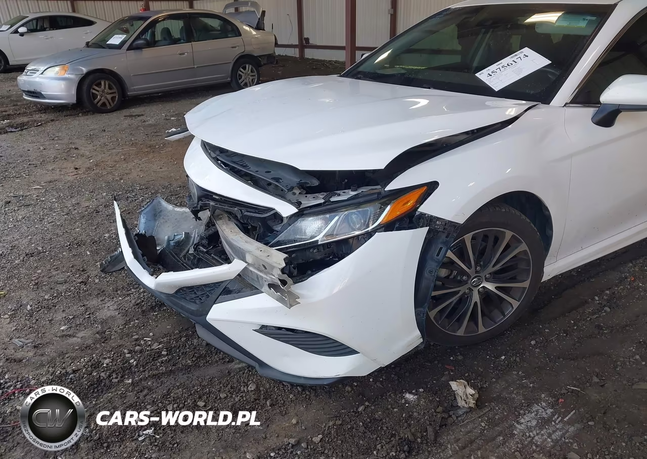 2018 Toyota Camry Se VIN:4T1B11HK6JU573444 - 6