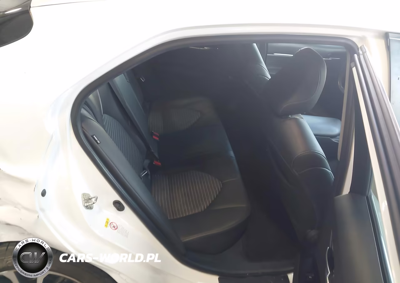 2018 Toyota Camry Se VIN:4T1B11HK6JU573444 - 8