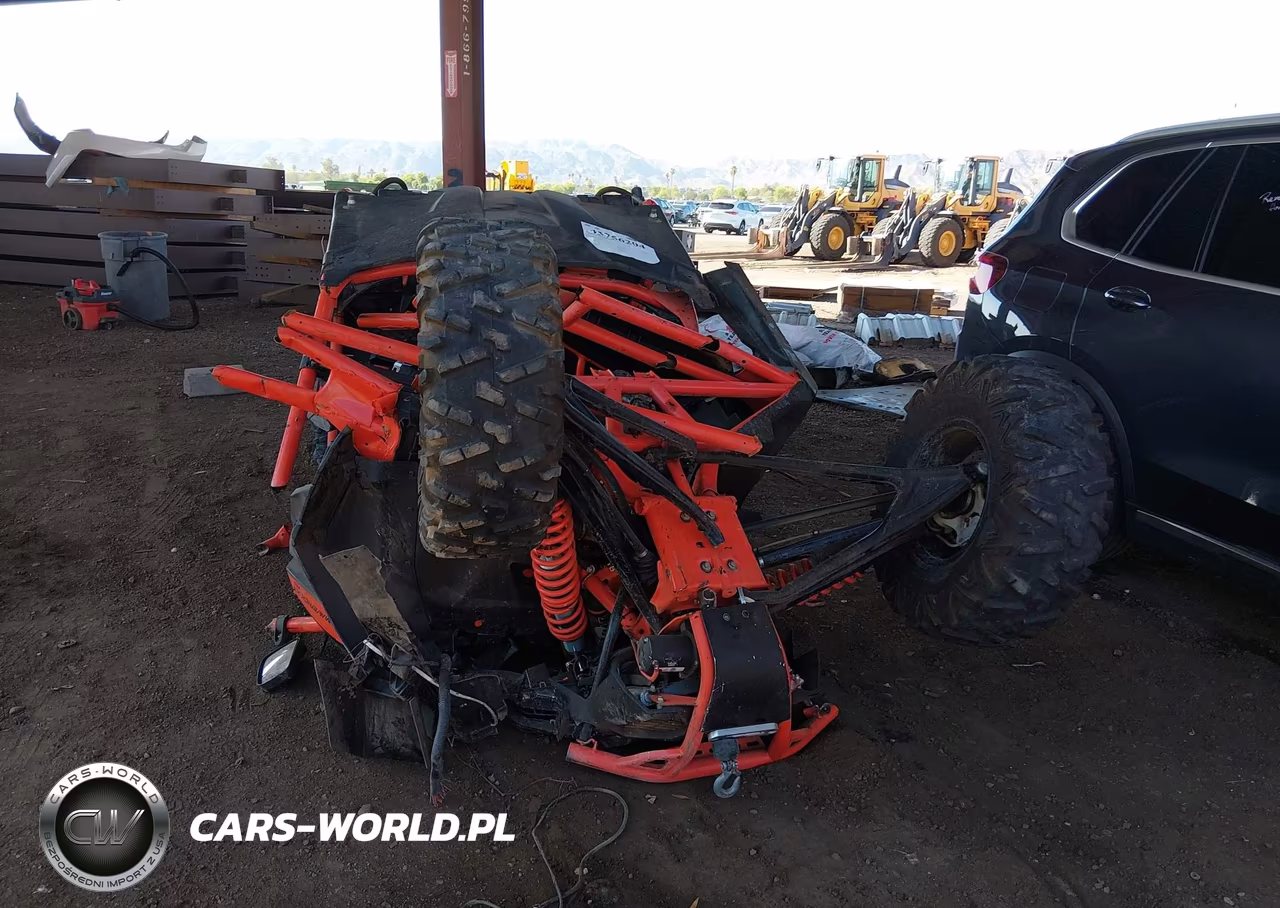 2018 Can-Am Maverick X3 X Rs Turbo R VIN:3JBVXAW42JK005487 - 15