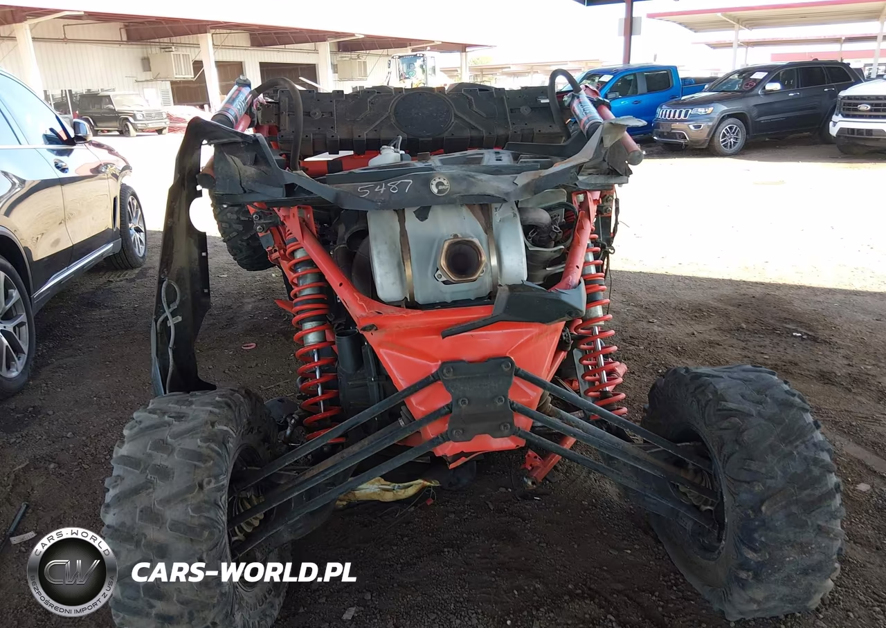 2018 Can-Am Maverick X3 X Rs Turbo R VIN:3JBVXAW42JK005487 - 18