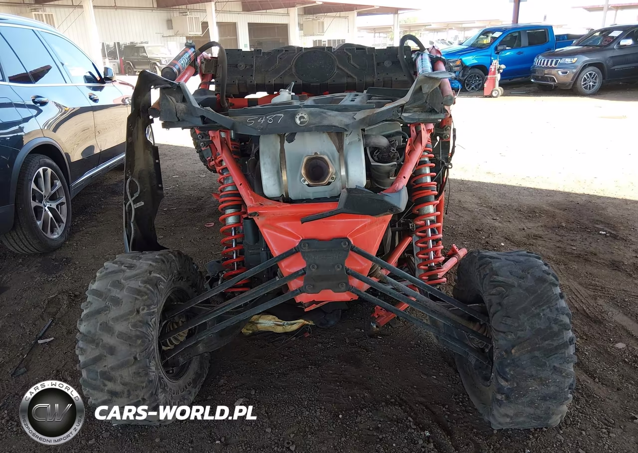2018 Can-Am Maverick X3 X Rs Turbo R VIN:3JBVXAW42JK005487 - 6