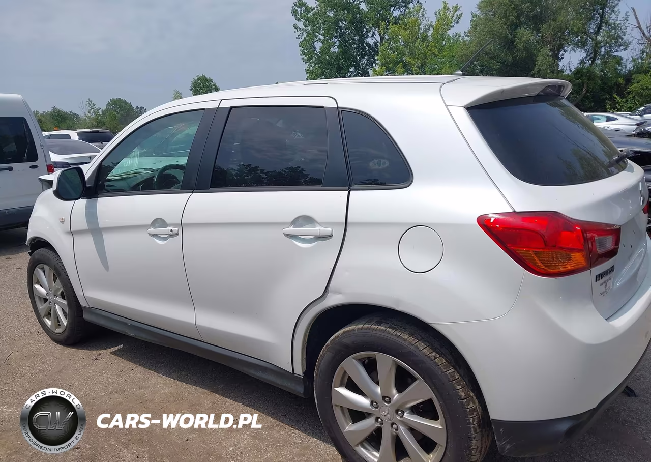 2015 Mitsubishi Outlander Sport Es VIN:4A4AR3AU6FE061354 - 14