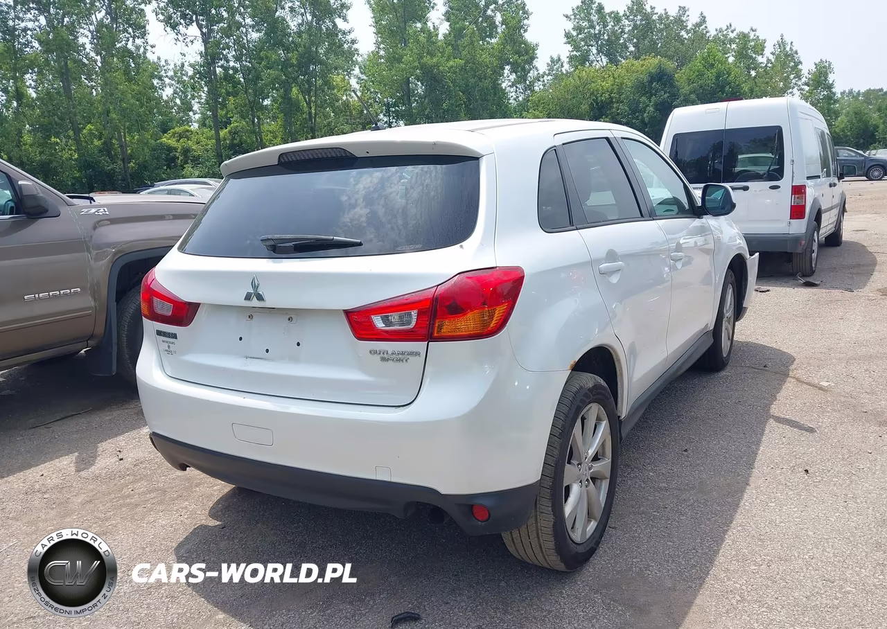 2015 Mitsubishi Outlander Sport Es VIN:4A4AR3AU6FE061354 - 4