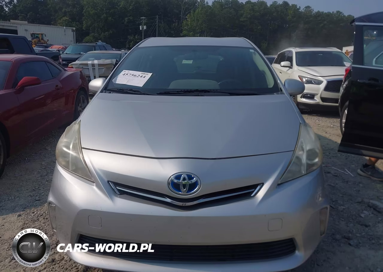2013 Toyota Prius V Three VIN:JTDZN3EU3D3251332 - 12