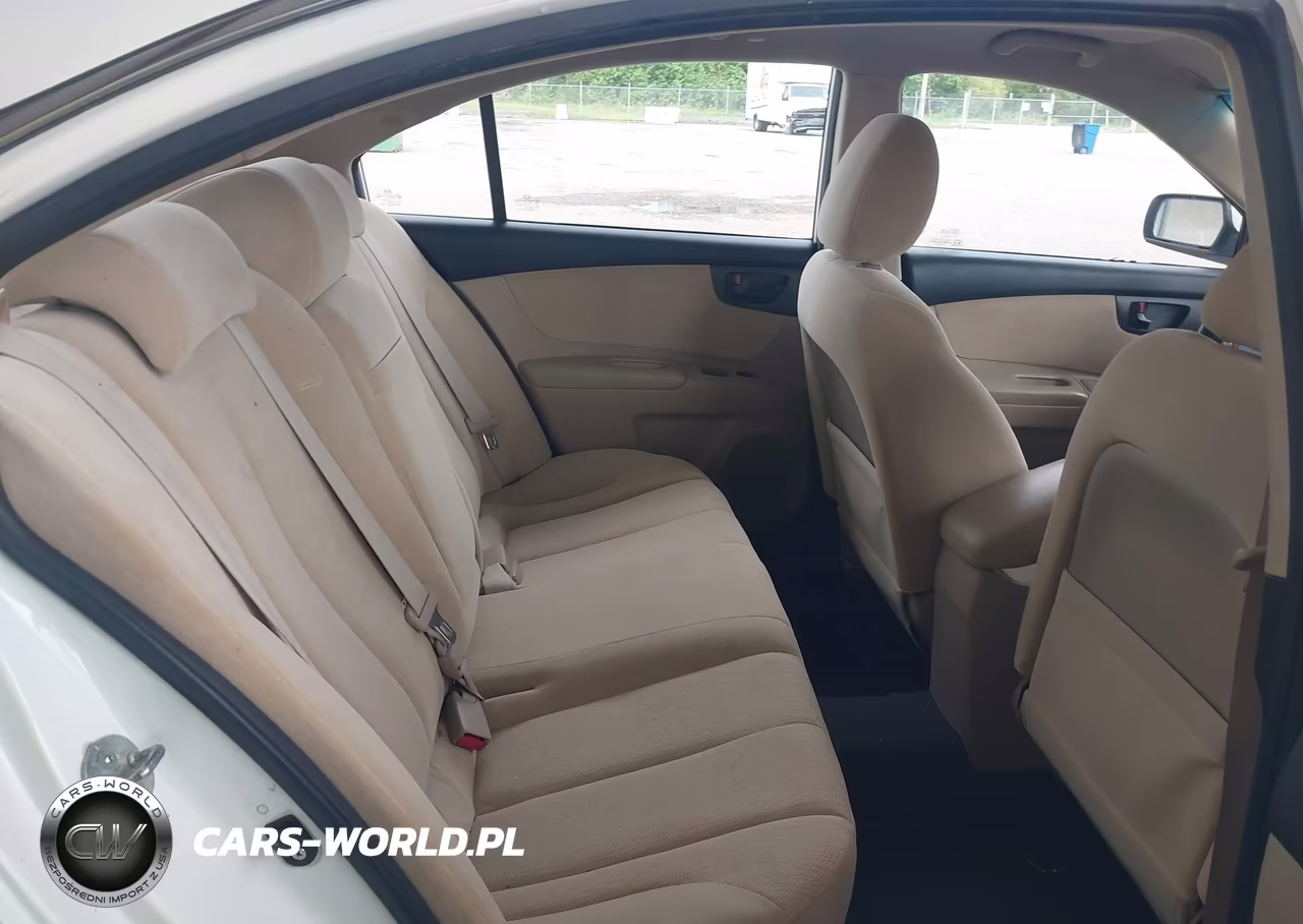 2009 Kia Optima Lx VIN:KNAGE228X95349436 - 8