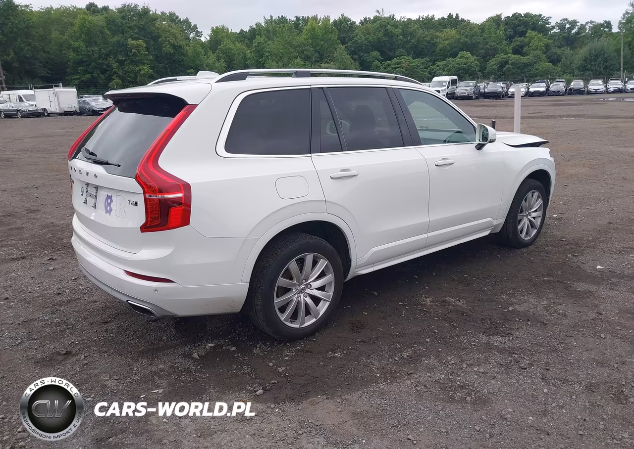 2018 Volvo Xc90 T6 Momentum VIN:YV4A22PKXJ1321201 - 4