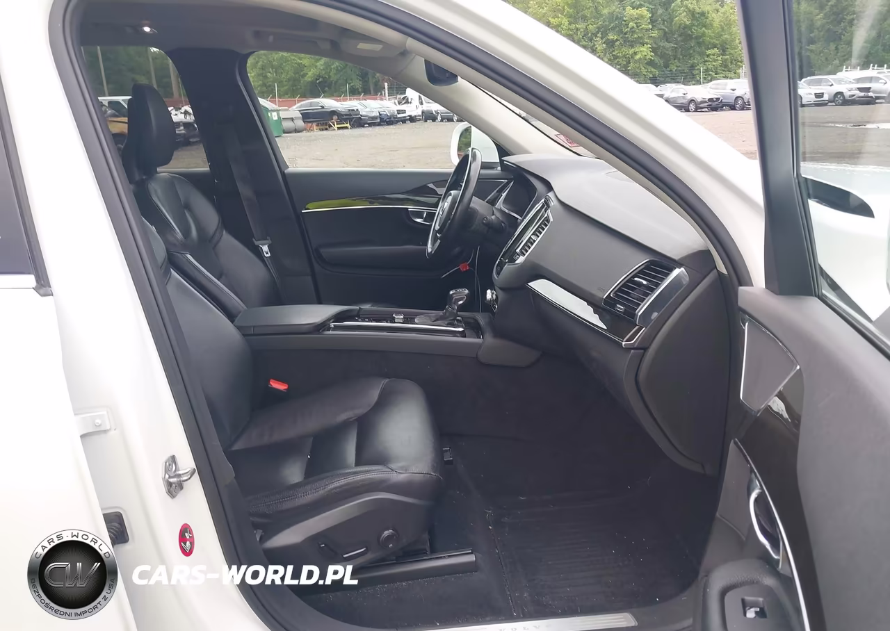 2018 Volvo Xc90 T6 Momentum VIN:YV4A22PKXJ1321201 - 5
