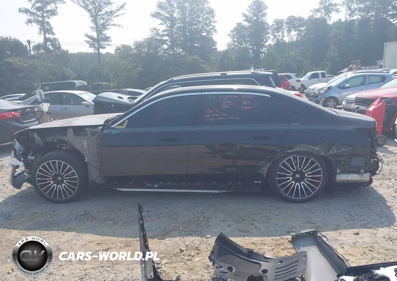 2025 BMW I7 Edrive50 VIN:WBY43EJ03SCU14023 - 14