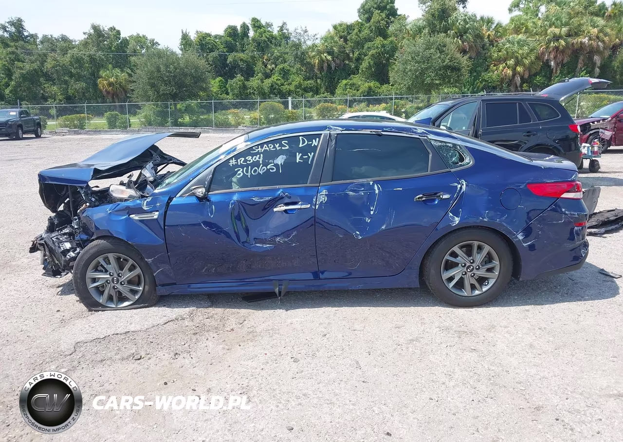 2019 Kia Optima Lx VIN:5XXGT4L31KG340651 - 14