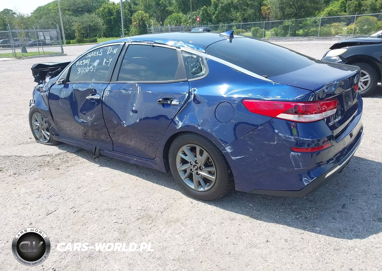 2019 Kia Optima Lx VIN:5XXGT4L31KG340651 - 3