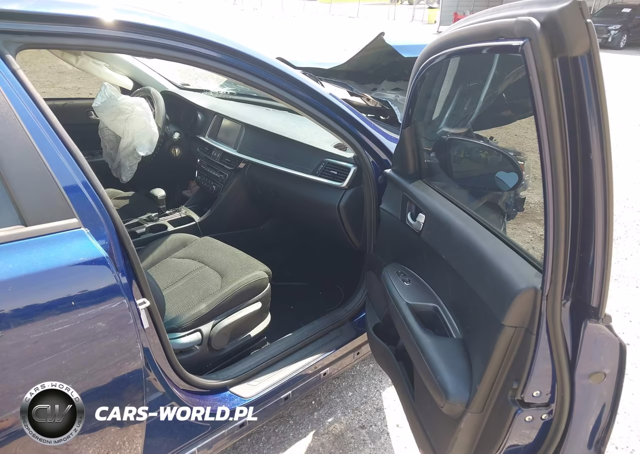 2019 Kia Optima Lx VIN:5XXGT4L31KG340651 - 5