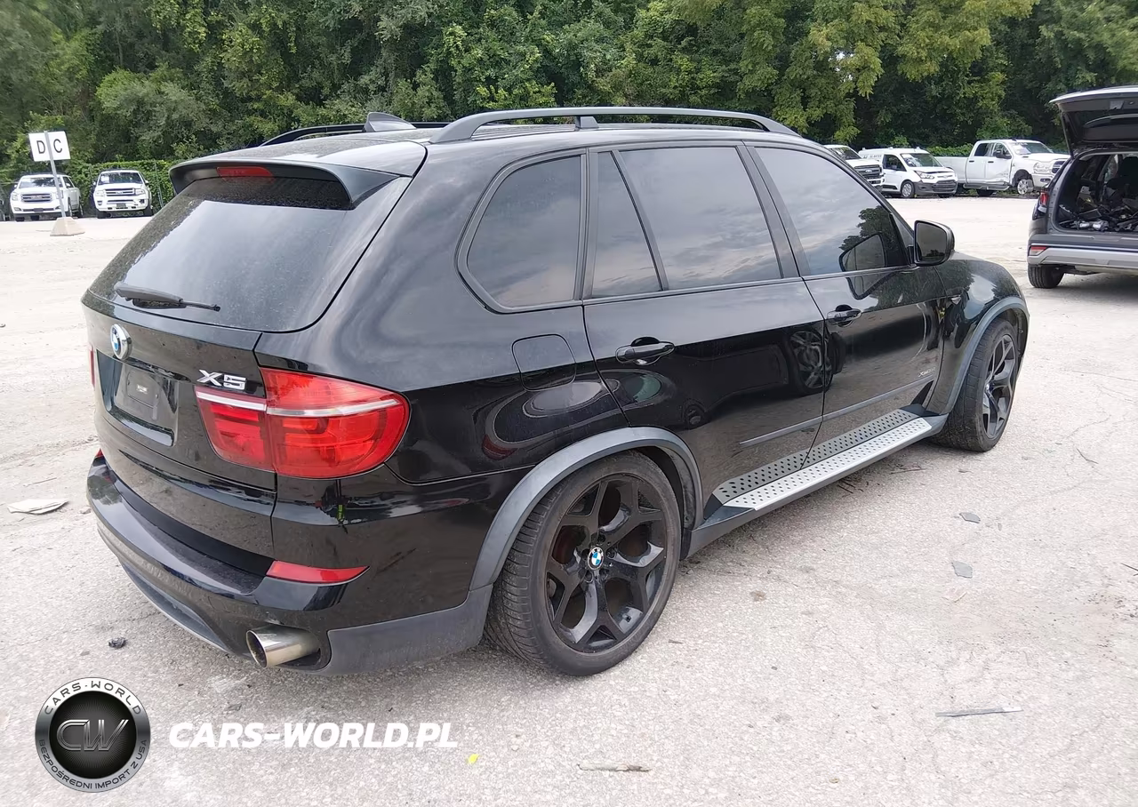 2013 BMW X5 xDrive35I-xDrive35I Premium-xDrive35I Sport Activity VIN:5UXZV4C5XDL993114 - 4