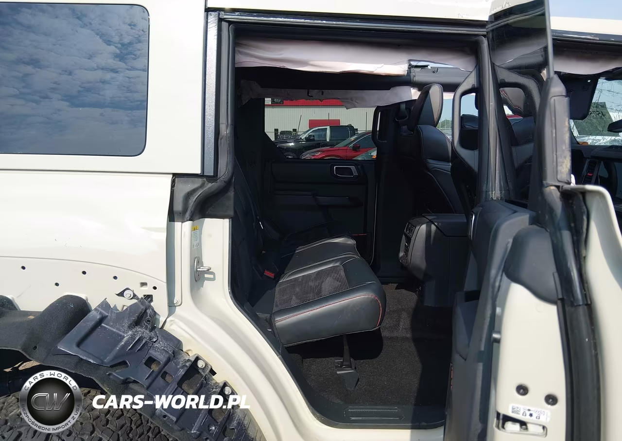 2025 Ford Bronco Raptor VIN:1FMEE0RR8SLB46166 - 8