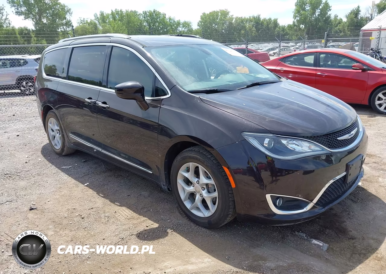 2017 Chrysler Pacifica Touring-L Plus VIN:2C4RC1EG1HR743567 - 1