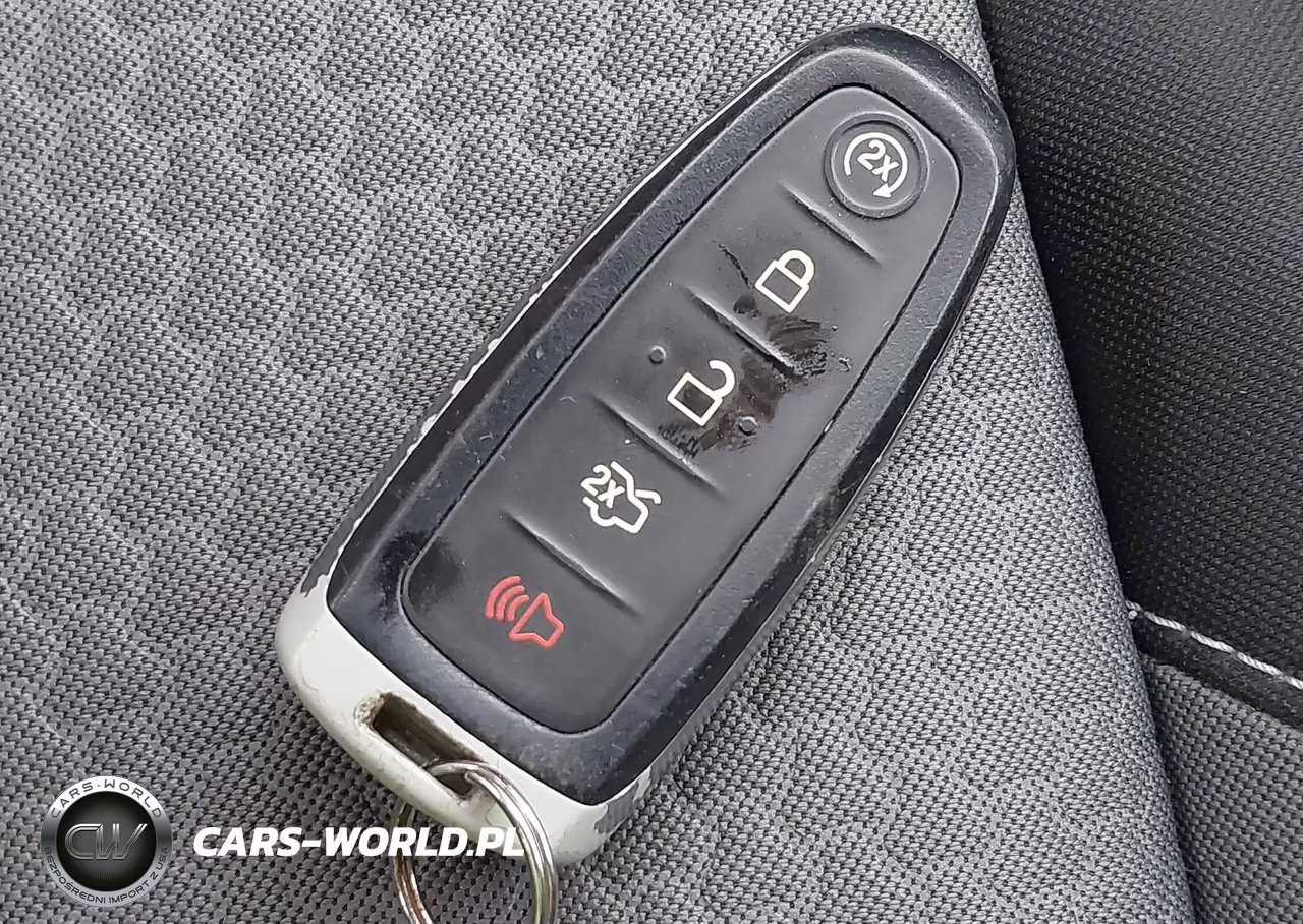 2019 Ford Escape Se VIN:1FMCU9GD1KUC07695 - 11