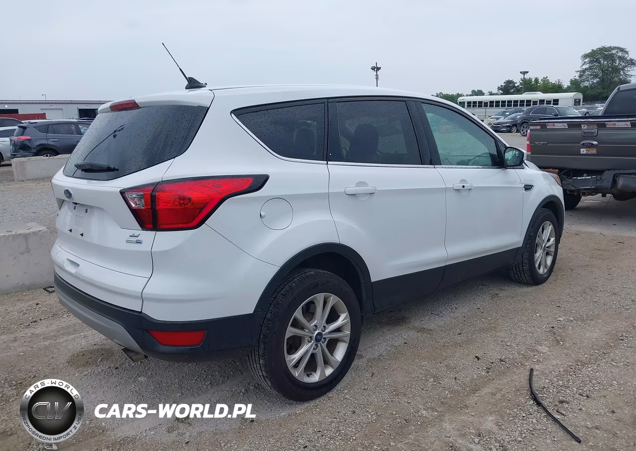 2019 Ford Escape Se VIN:1FMCU9GD1KUC07695 - 4