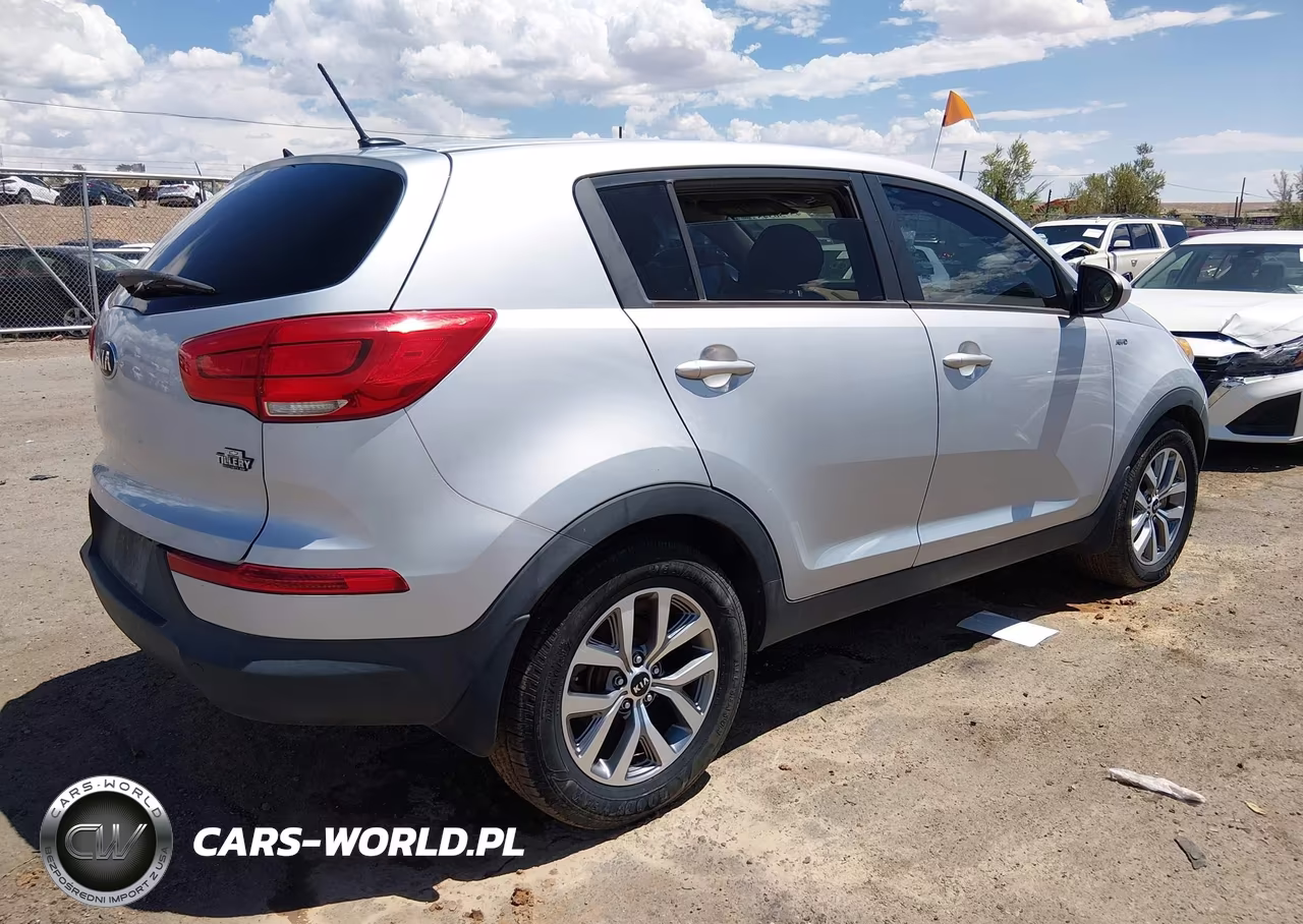 2014 Kia Sportage Lx VIN:KNDPBCAC8E7589106 - 4
