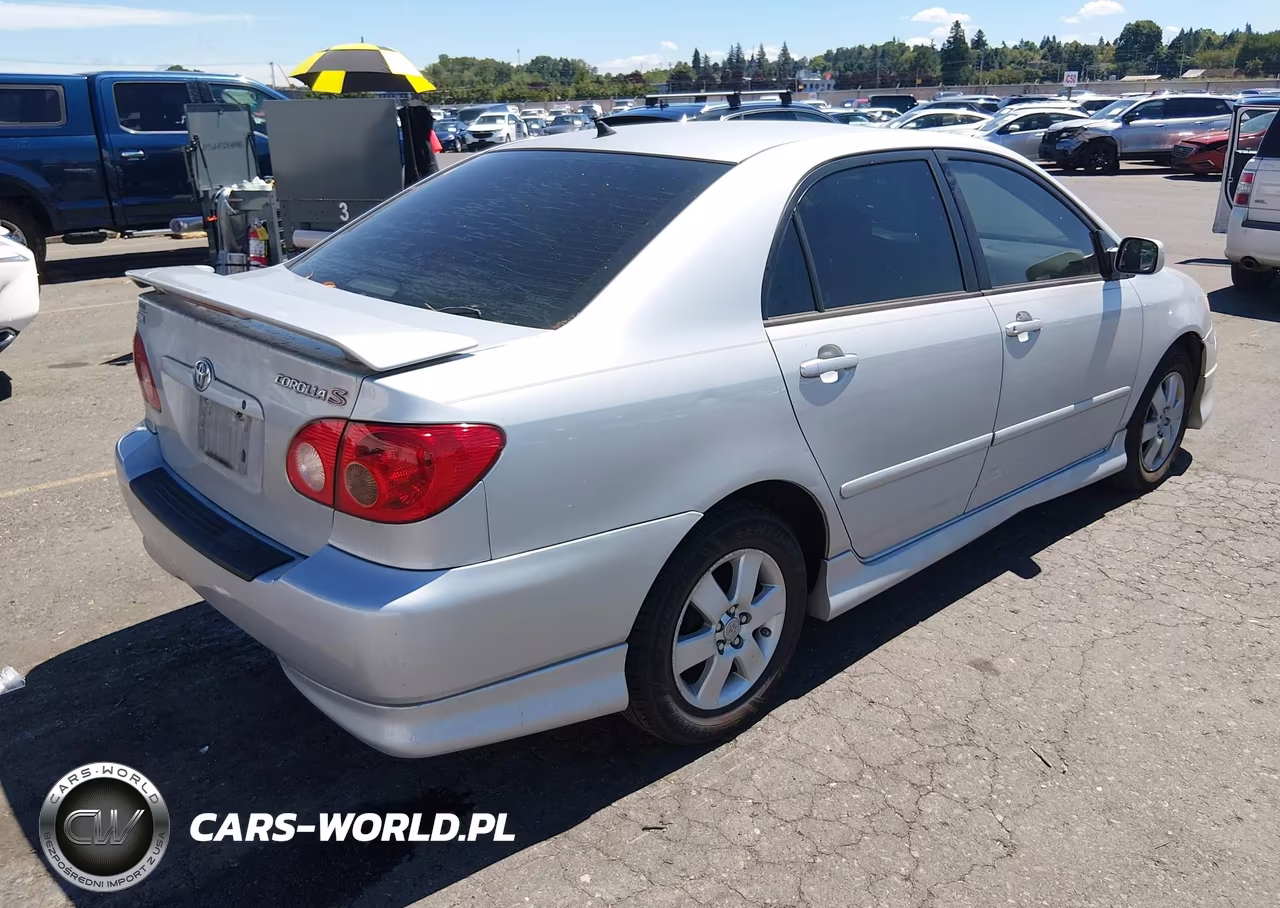 2008 Toyota Corolla S VIN:1NXBR32E48Z988862 - 4