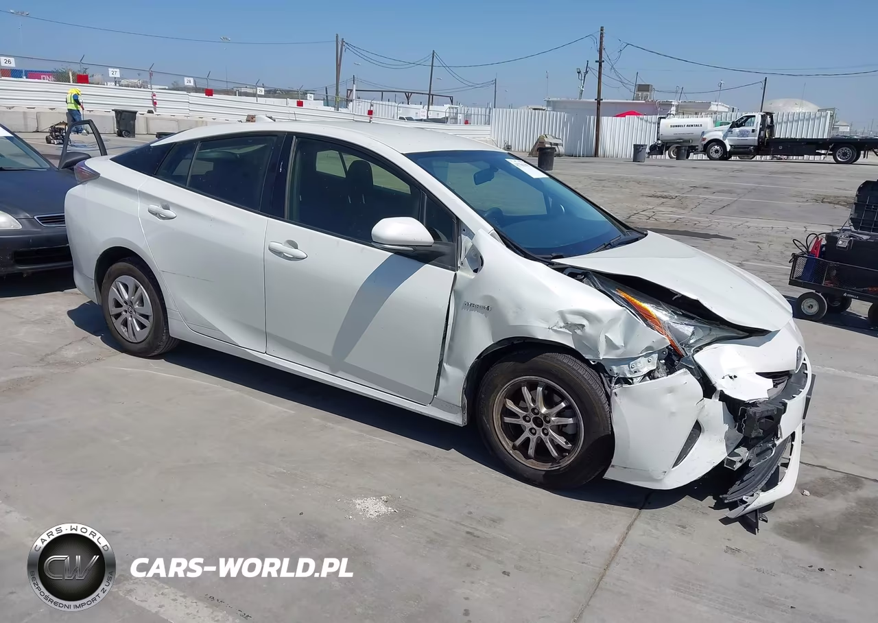 2016 Toyota Prius Two