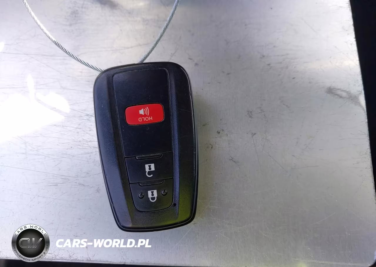 2016 Toyota Prius Two VIN:JTDKBRFU1G3522405 - 11